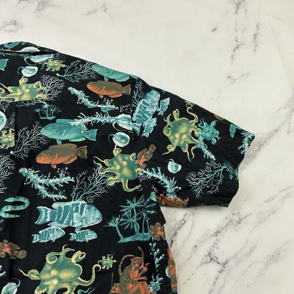 LRG Mens Button Up Shirt Size L Black Blue Ocean Sea Life Octopus Fish Print - Picture 10 of 12